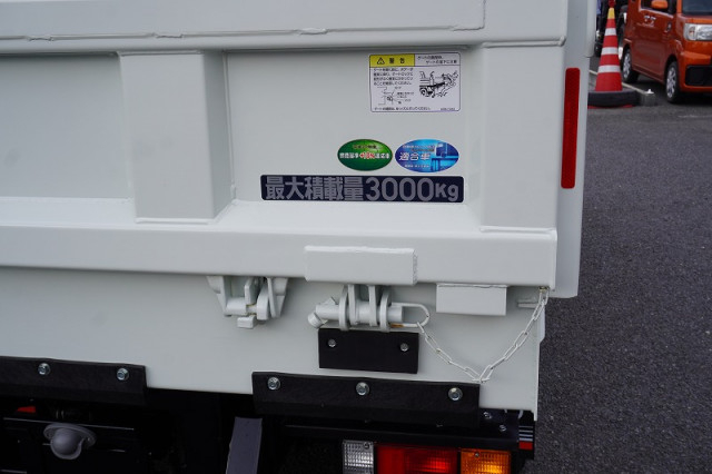 三菱ふそう キャンター 小型 土砂ダンプ 2RG-FBA60(105876) 24枚目