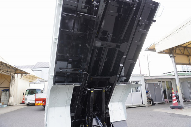 三菱ふそう キャンター 小型 土砂ダンプ 2RG-FBA60(105876) 28枚目
