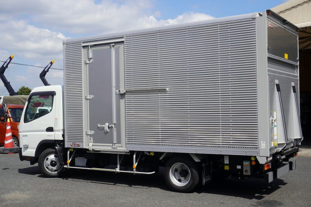 三菱ふそう キャンター 小型 バン 2RG-FEB50(105881) 7枚目