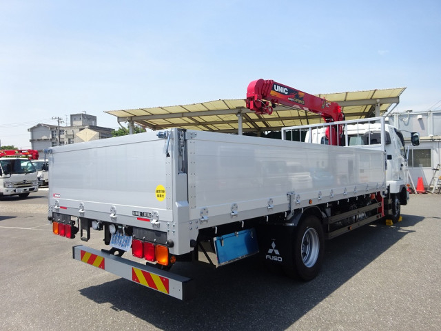 三菱ふそう ファイター 増トン 平ボディ（クレーン付） 2KG-FK62FZ(105882) 2枚目