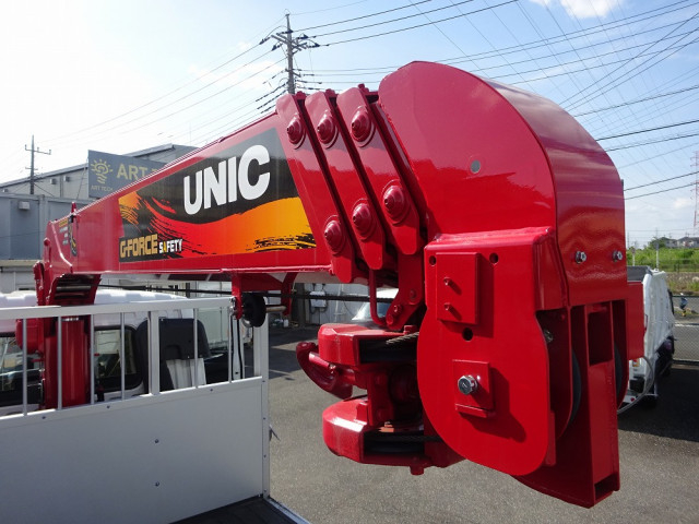 三菱ふそう ファイター 増トン 平ボディ（クレーン付） 2KG-FK62FZ(105882) 11枚目