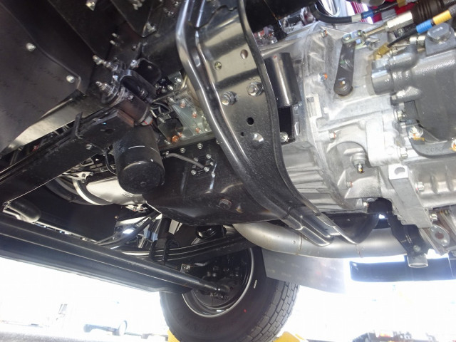 三菱ふそう ファイター 増トン 平ボディ（クレーン付） 2KG-FK62FZ(105882) 33枚目