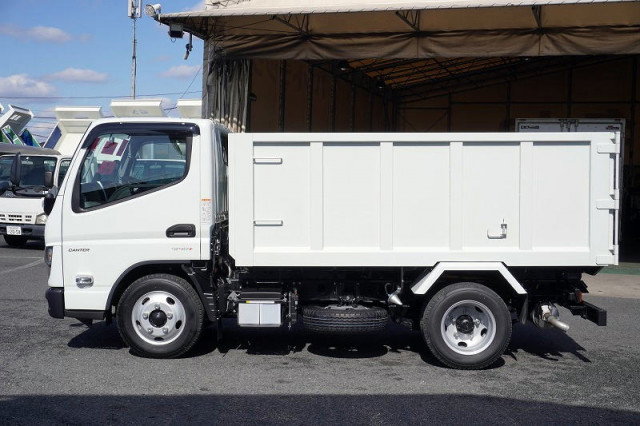 三菱ふそう キャンター 小型 土砂ダンプ 2RG-FBA60(105886) 3枚目