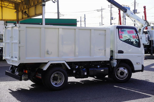 三菱ふそう キャンター 小型 土砂ダンプ 2RG-FBA60(105886) 8枚目