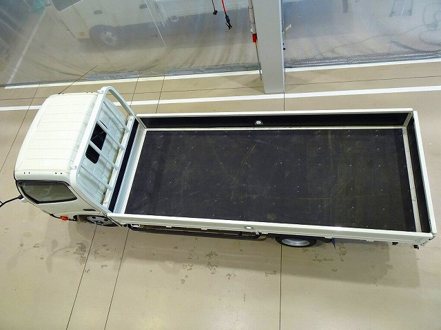 トヨタ ダイナ 小型 平ボディ 2PG-XZU655(105895) 32枚目