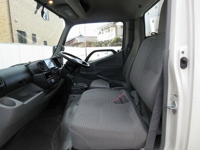 トヨタ ダイナ 小型 バン TKG-XZC605(9235) 40枚目