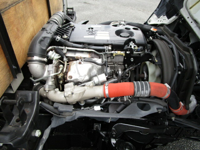 いすゞ エルフ 小型 平ボディ TRG-NJR85A(9514) 23枚目