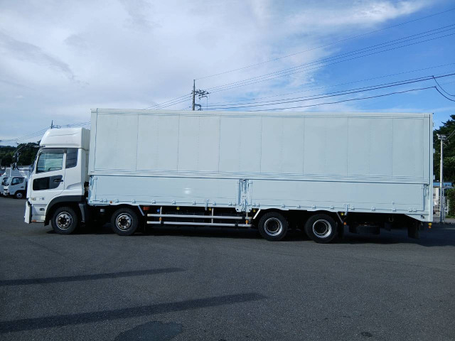 UDトラックス（日産） クオン 大型 ウィング 2PG-CG5CA(111908) 19枚目