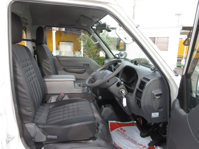 マツダ ボンゴ 小型 Translation missing: ja.item.body_keijou_enum.body_keijou_light_van DBF-SLP2M(109758) 10枚目