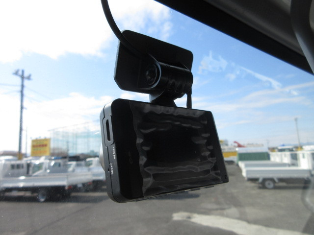 Isuzu elf Small Flat body 2RG-NPR88AR(101724) 24枚目