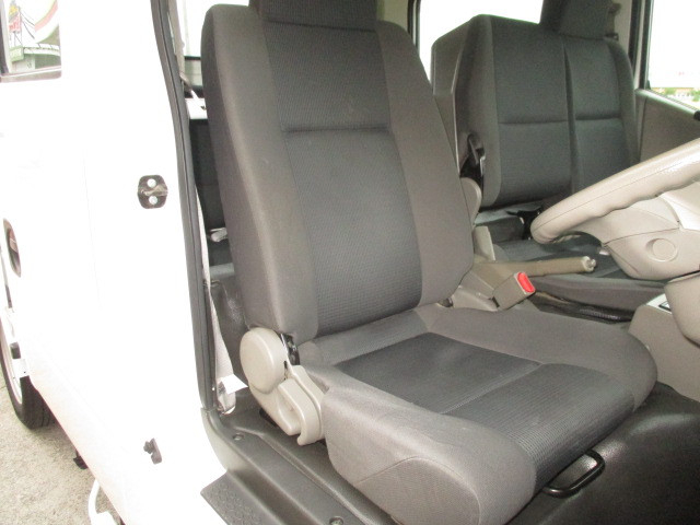 Nissan atlas Small Double cab CBF-SQ1F24(105660) 7枚目