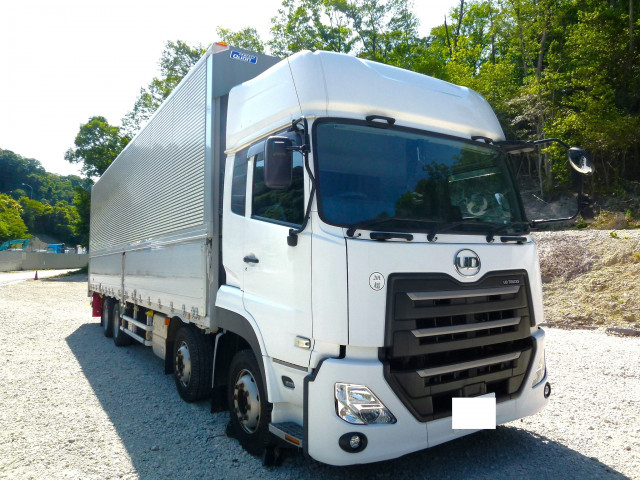 UDトラックス（日産） クオン 大型 ウィング 2PG-CG5CA(105952) 3枚目
