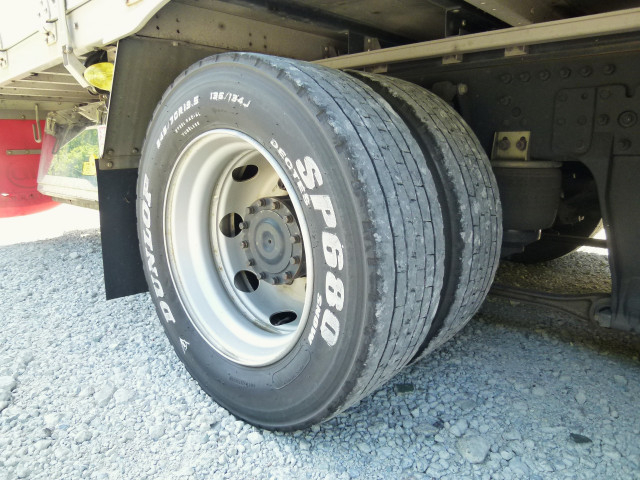 UDトラックス（日産） クオン 大型 ウィング 2PG-CG5CA(105952) 46枚目