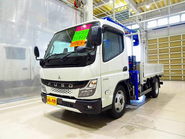 三菱ふそう キャンター 小型 平ボディ（クレーン付） 2RG-FEAV0(105963) 1枚目