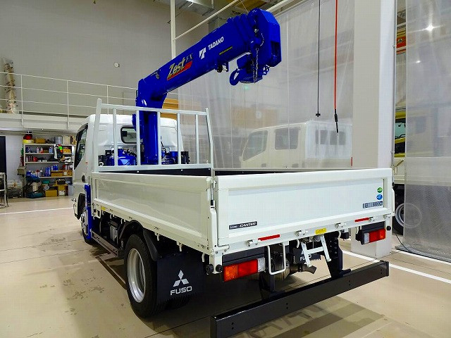 三菱ふそう キャンター 小型 平ボディ（クレーン付） 2RG-FEAV0(105963) 4枚目