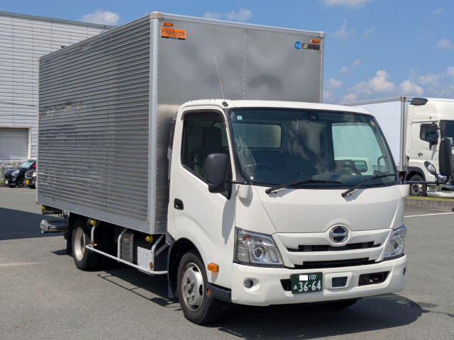 日野 デュトロ 小型 バン 2RG-XZU710M(105971) 2枚目
