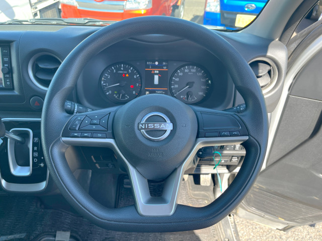 日産自動車 キャラバン 小型 バス 3BF-DS4E26(106061) 20枚目