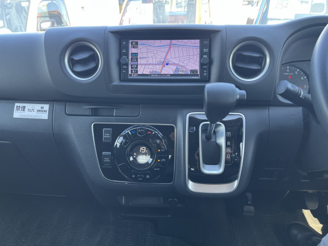 日産自動車 キャラバン 小型 バス 3BF-DS4E26(106061) 22枚目
