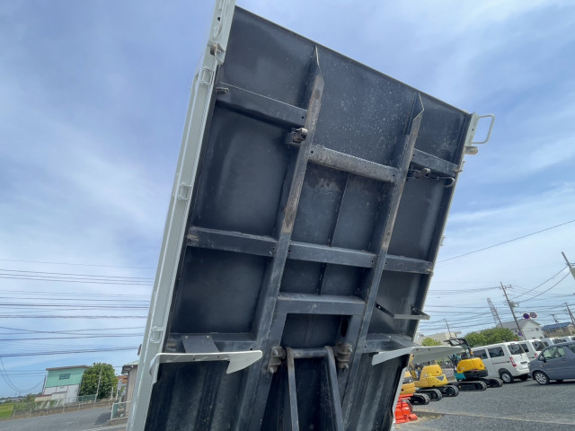 三菱ふそう キャンター 小型 土砂ダンプ 2RG-FBA60(106145) 36枚目