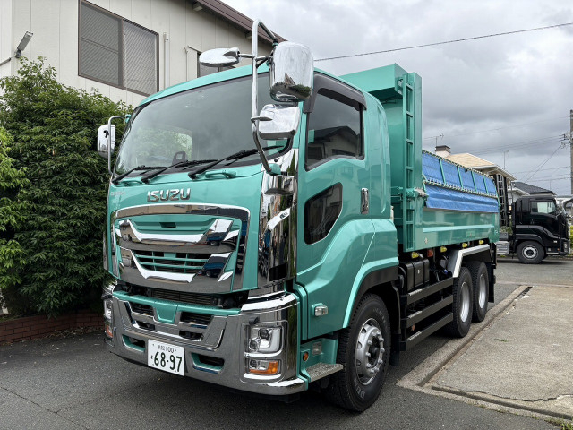 いすゞ ギガ 大型 土砂ダンプ 2PG-CXZ77CT(106149) 2枚目