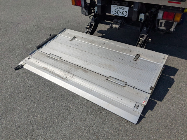 いすゞ エルフ 小型 冷蔵冷凍バン 2RG-NPR88AN(106152) 38枚目