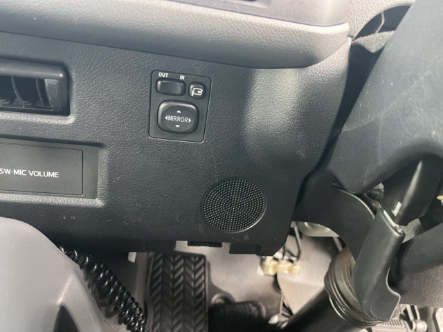 トヨタ コースター 中型 バス 2DG-XZB70(106158) 33枚目