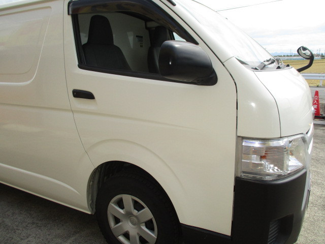 トヨタ レジアスエース 小型 冷蔵冷凍バン QDF-GDH206V(106172) 39枚目