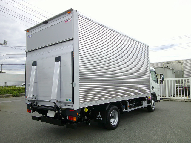 三菱ふそう キャンター 小型 バン 2RG-FEB50(106219) 5枚目
