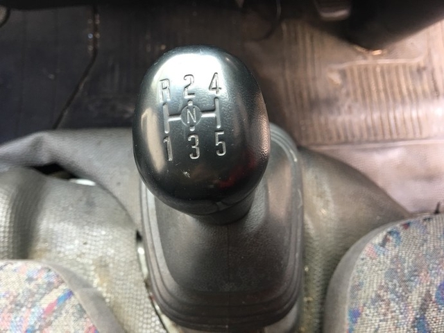 いすゞ エルフ 小型 バン KR-NKR81EAV(1389) 37枚目