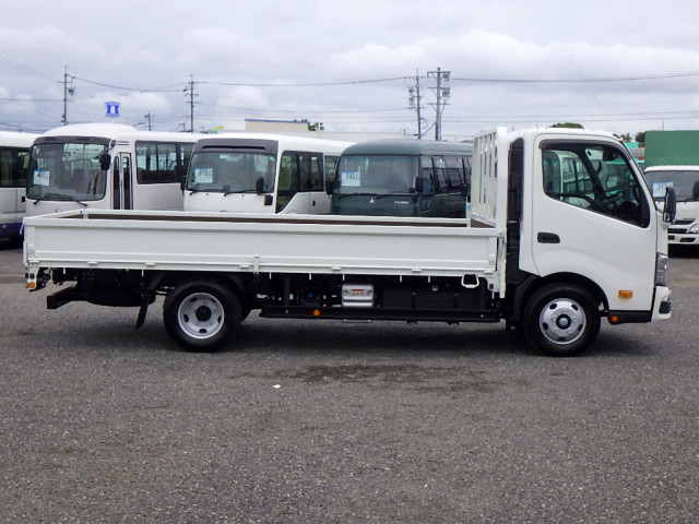 日野 デュトロ 小型 平ボディ 2WG-XZU713M(106226) 4枚目