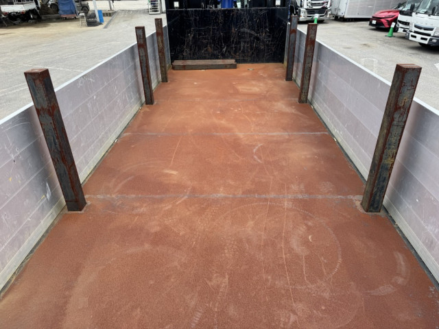 三菱ふそう スーパーグレート 大型 平ボディ（クレーン付） 2PG-FU70HY(106230) 13枚目