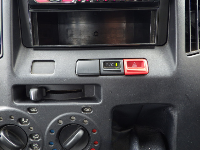 マツダ ボンゴ 小型 平ボディ 5BF-S403F(106232) 11枚目