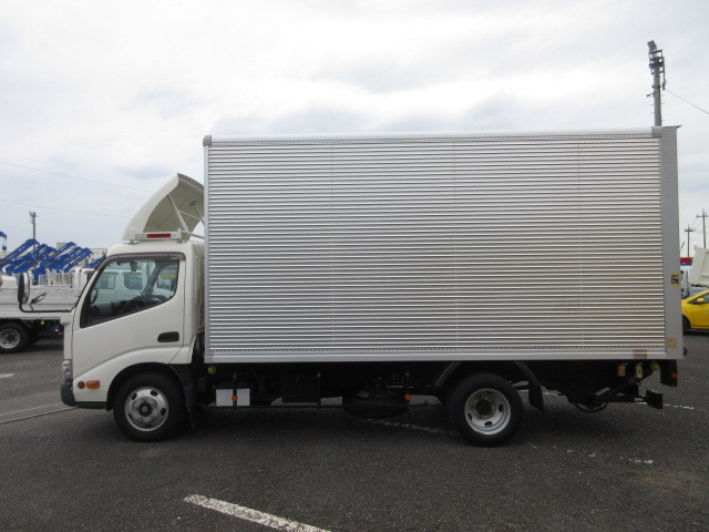 トヨタ ダイナ 小型 バン 2RG-XZU655(106235) 5枚目