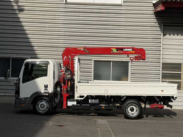 いすゞ エルフ 小型 平ボディ（クレーン付） 2RG-NPR88AC(106267) 2枚目