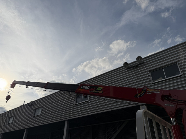 いすゞ エルフ 小型 平ボディ（クレーン付） 2RG-NPR88AC(106267) 5枚目