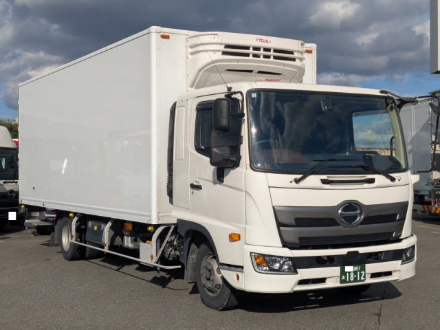 日野 レンジャー 中型 冷蔵冷凍バン 2KG-FD2ABG(106271) 2枚目