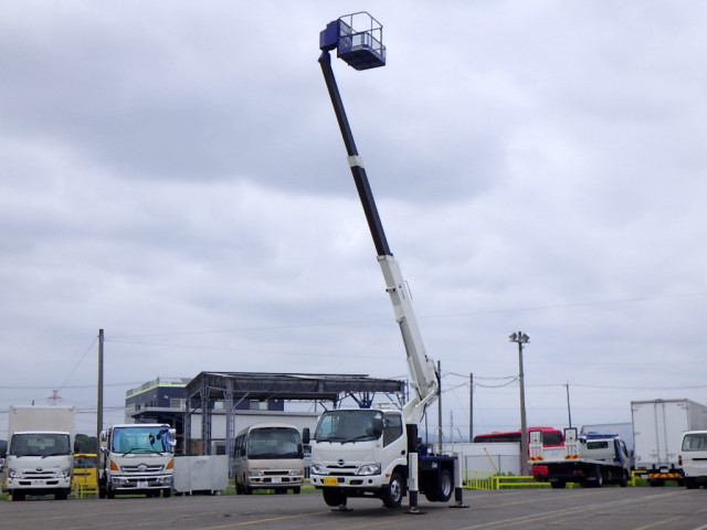 日野 デュトロ 小型 高所作業車 2RG-XZU600X(106279) 7枚目