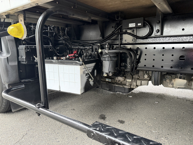 日野 デュトロ 小型 バン 2RG-XZU605M(113052) 10枚目