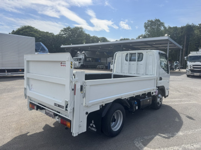 三菱ふそう キャンター 小型 平ボディ 2RG-FBA20(106330) 4枚目