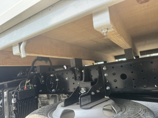 三菱ふそう キャンター 小型 平ボディ 2RG-FBA20(106330) 19枚目