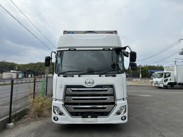 UDトラックス（日産） クオン 大型 ウィング 2RG-CG5FA(106363) 2枚目