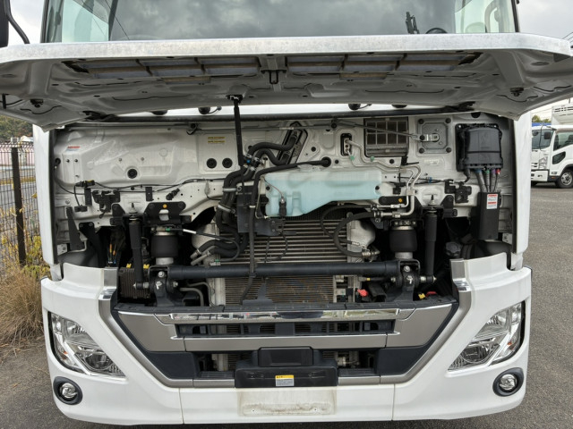 UDトラックス（日産） クオン 大型 ウィング 2RG-CG5FA(106363) 45枚目