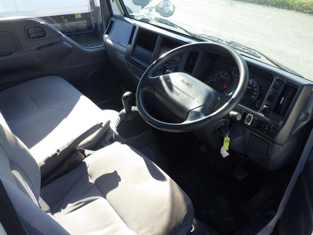 マツダ タイタン 小型 平ボディ TRG-LKR85A(112945) 6枚目