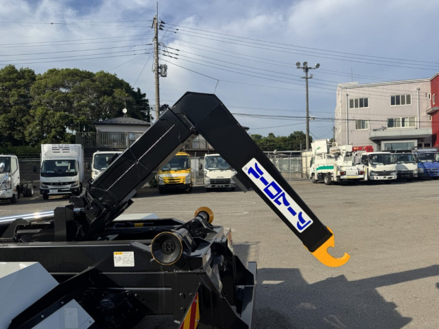 三菱ふそう ファイター 中型 コンテナ専用車 2KG-FK72F(106386) 14枚目