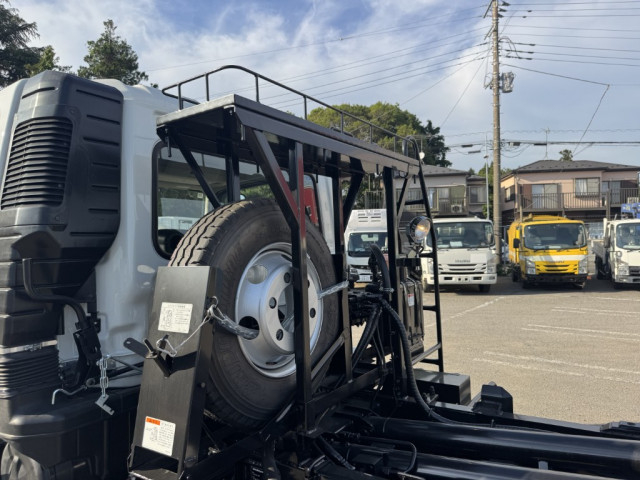 三菱ふそう ファイター 中型 コンテナ専用車 2KG-FK72F(106386) 17枚目