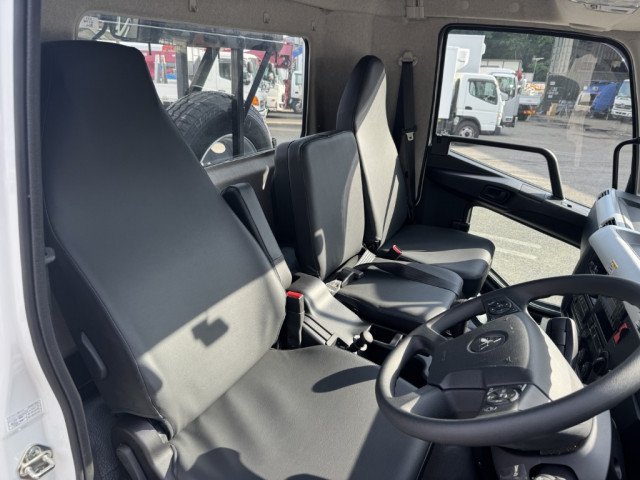 三菱ふそう ファイター 中型 コンテナ専用車 2KG-FK72F(106386) 26枚目