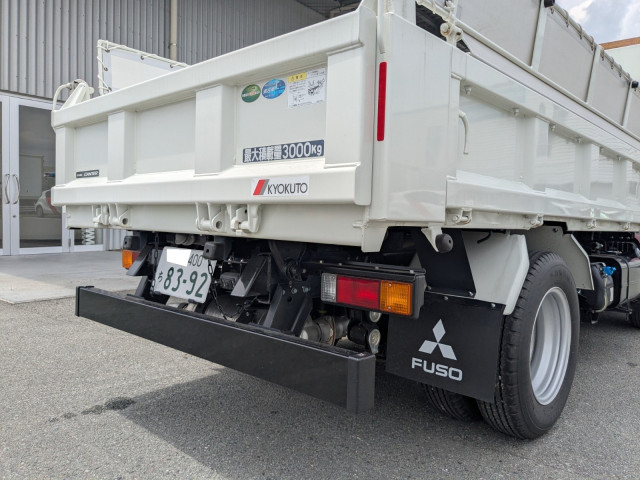三菱ふそう キャンター 小型 土砂ダンプ 2RG-FBA60(106388) 6枚目
