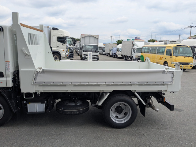 三菱ふそう キャンター 小型 土砂ダンプ 2RG-FBA60(106388) 16枚目