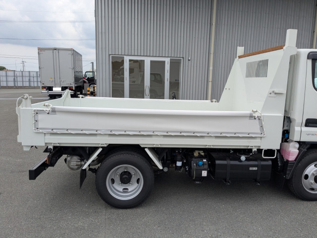 三菱ふそう キャンター 小型 土砂ダンプ 2RG-FBA60(106388) 17枚目