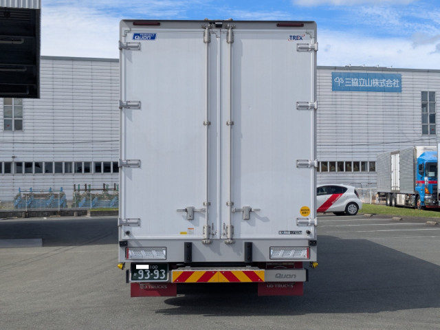 UDトラックス（日産） クオン 大型 ウィング 2RG-CG5FA(106395) 7枚目